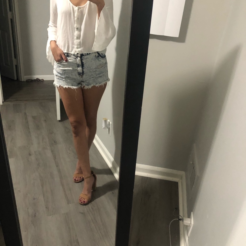 Bell sleeve white blouse